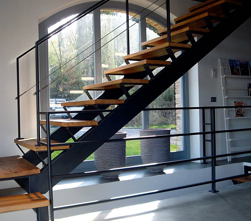 UN ANTICO CASALE IN STILE CONTEMPORANEO. VILLA VERGELLE